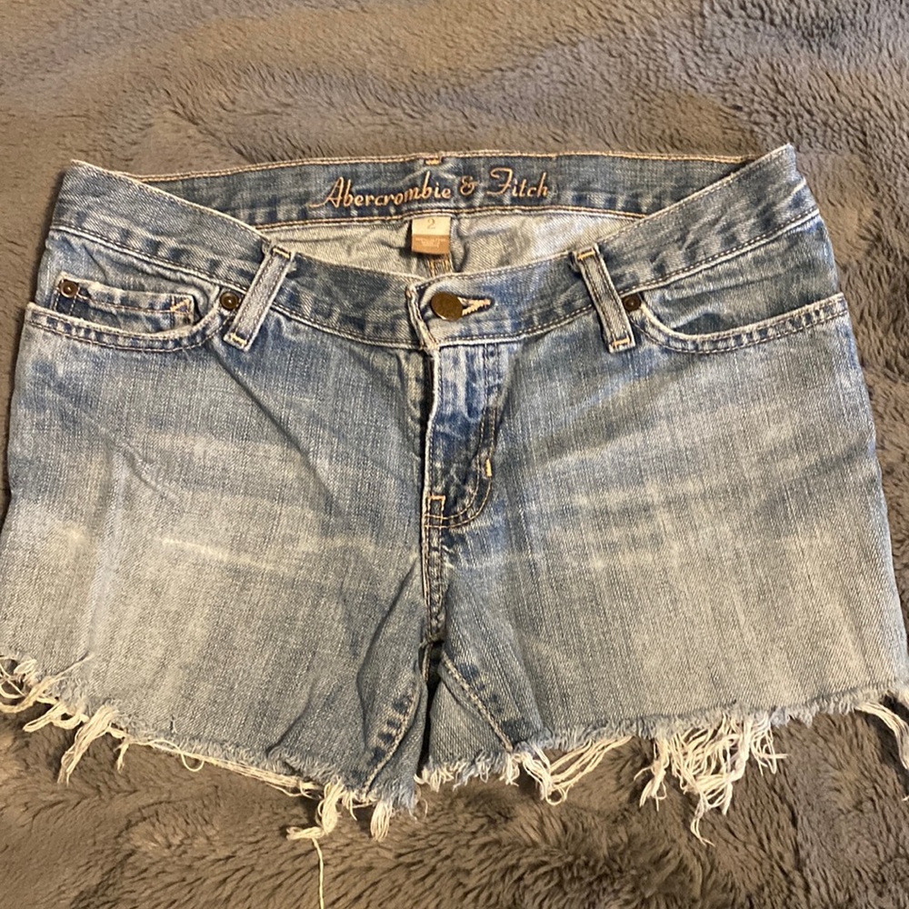 Abercrombie & Fitch cutoff shorts size 2